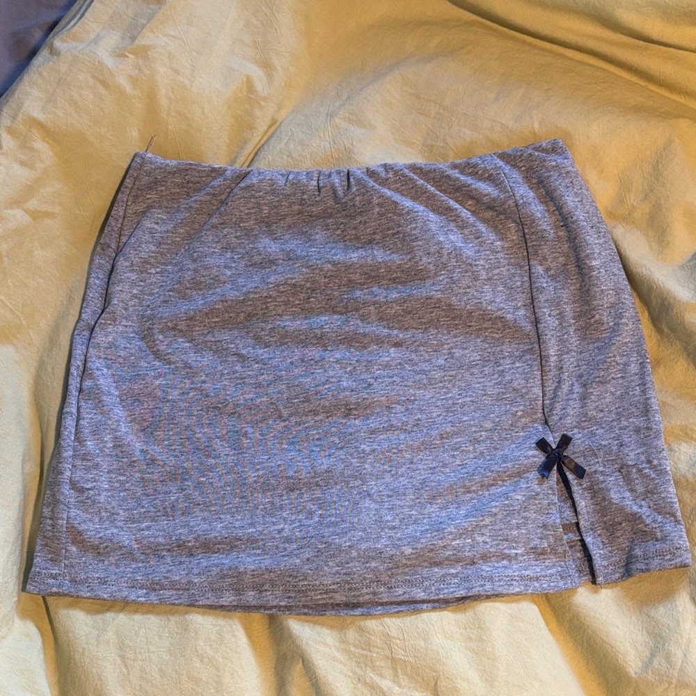 Gray Women's Mini Skirt with Bow Accent
